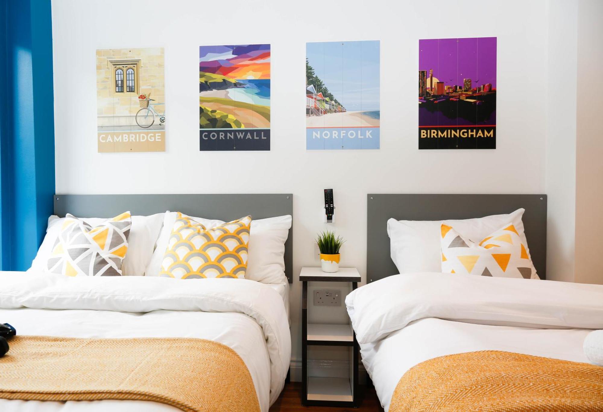 New Luxury Rooms In The Heart Of London Next To Shops, Cafes, Bars & Metro With Shared Bathrooms Exterior photo